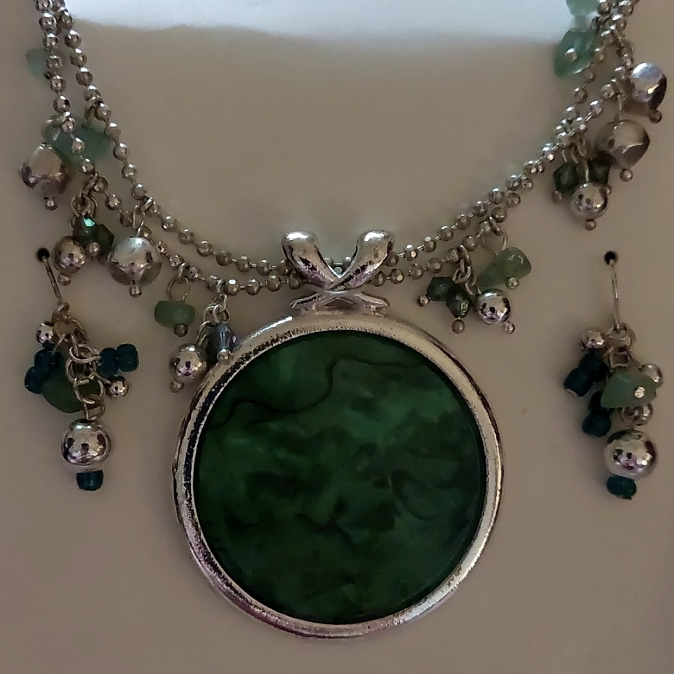 Silver And Turquoise Necklace And Earrings Set 16$